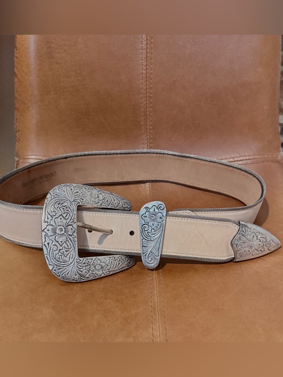 Streets Ahead Accessories - Streets Ahead Big Buckle Cream Western Silver Mesh Trim Leather Belt L